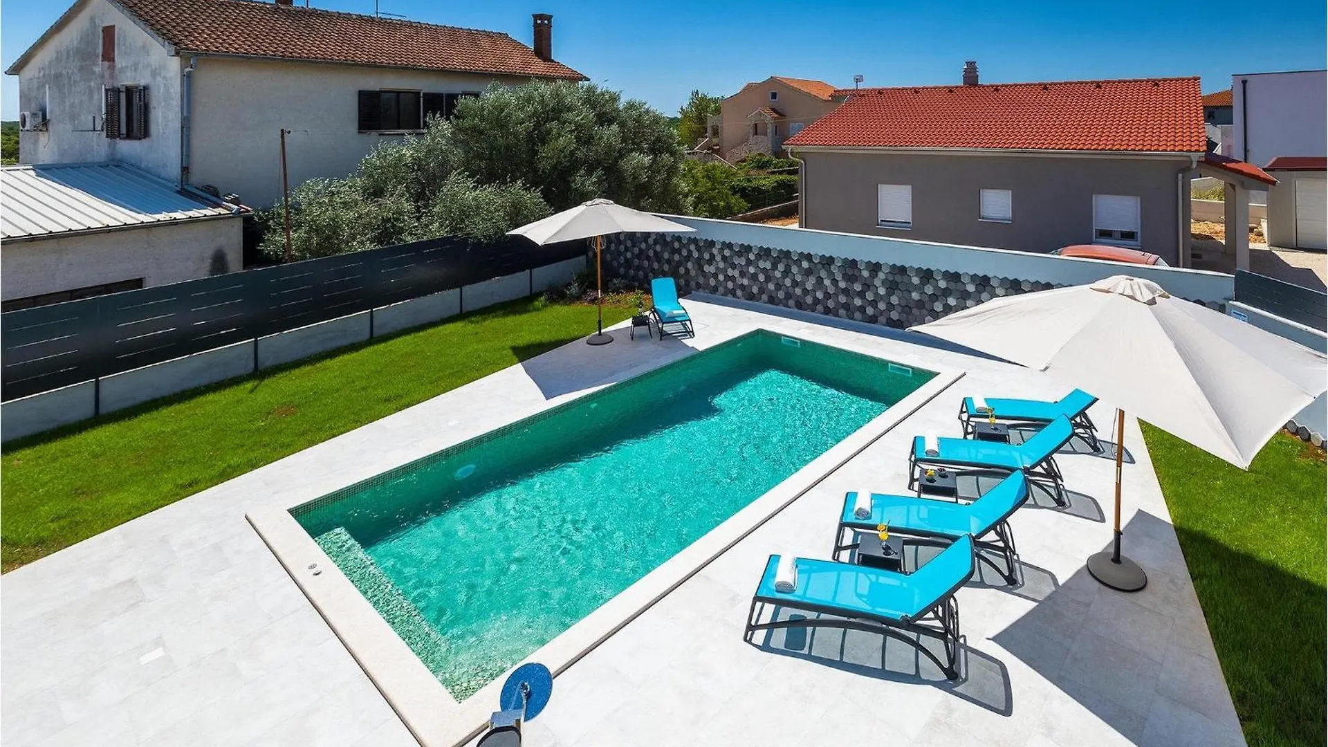Villa Moderna Pula Holiday home